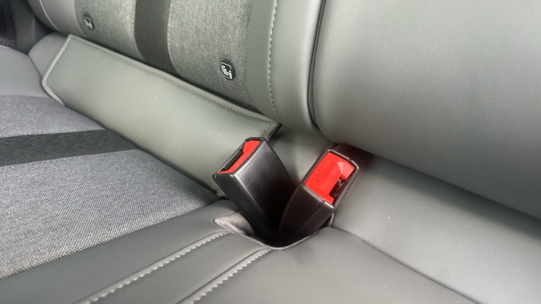 MG MG4 180kW Premium Extended Range 77kWh 5dr Auto Electric Hatchback